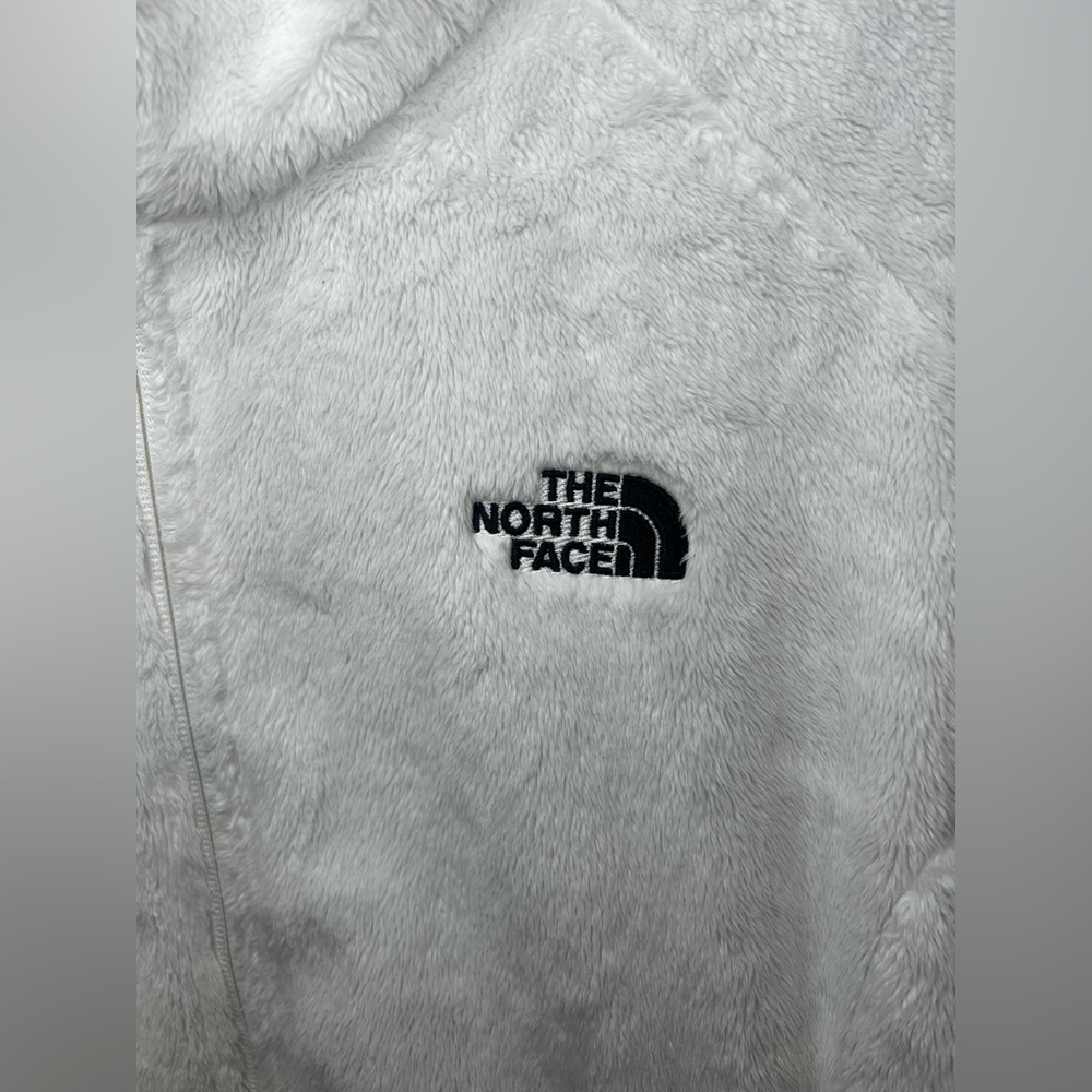The North Face woman’s super soft zip up sweater size medium - Picture 3 of 7
